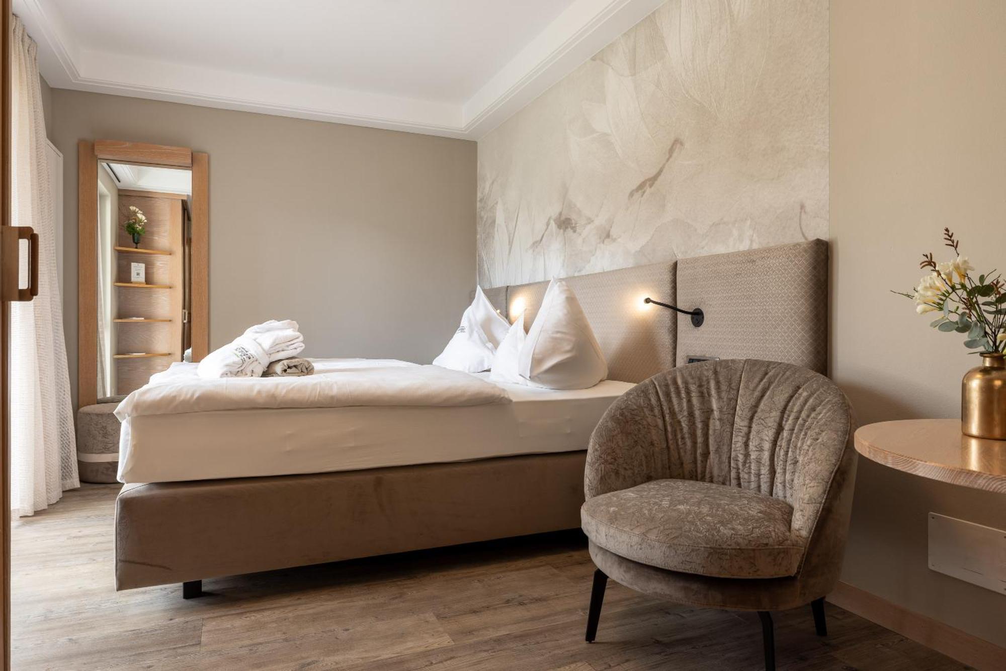 Gartenhotel Moser Eppan an der Weinstraße Rum bild