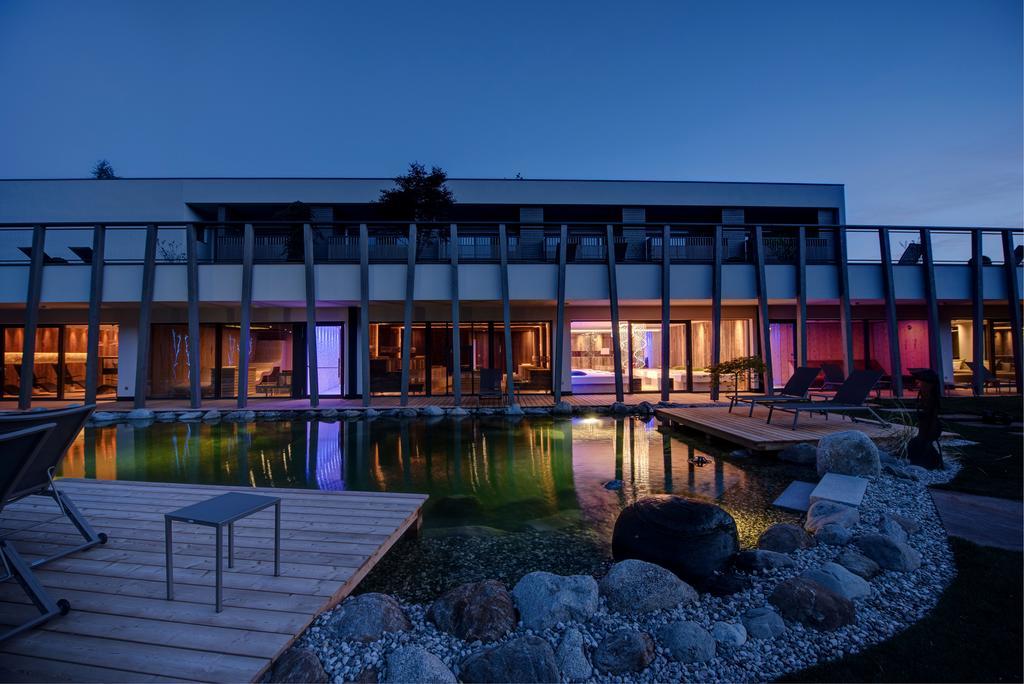 Gartenhotel Moser Eppan an der Weinstraße Exteriör bild